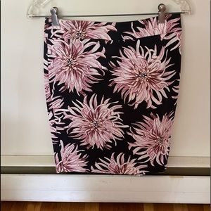 Ann Taylor Petite Pink Black Floral Pencil skirt